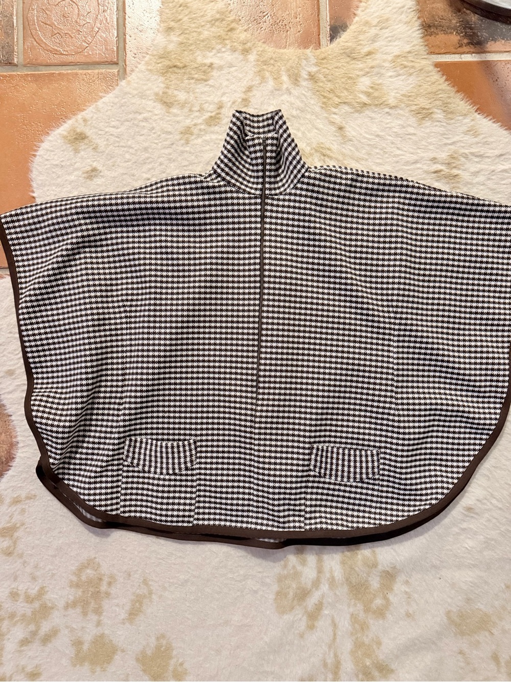 Vintage Brown and White Houndstooth Zip-Front Cape Top with pockets - rare find